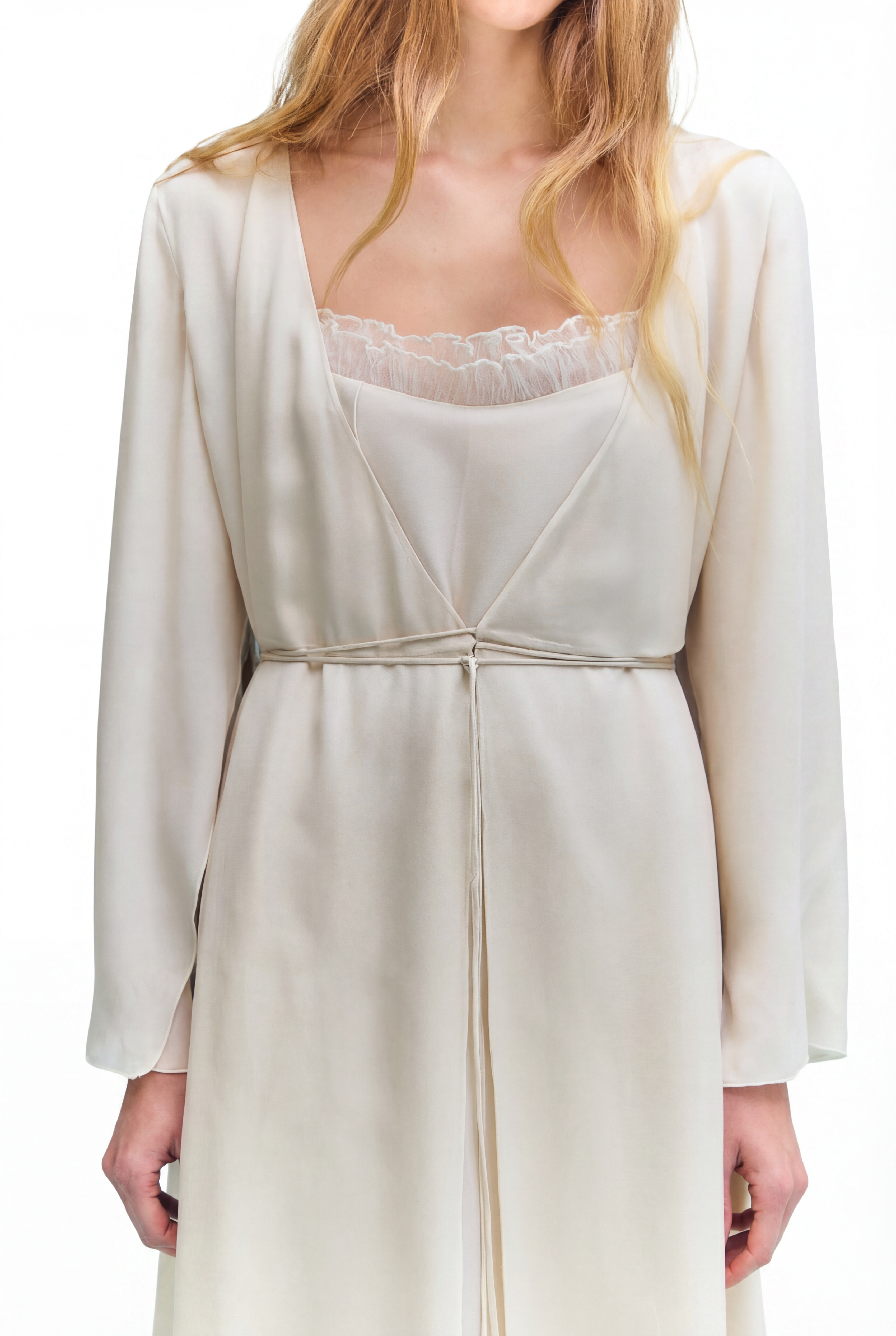ARNELA ROBE