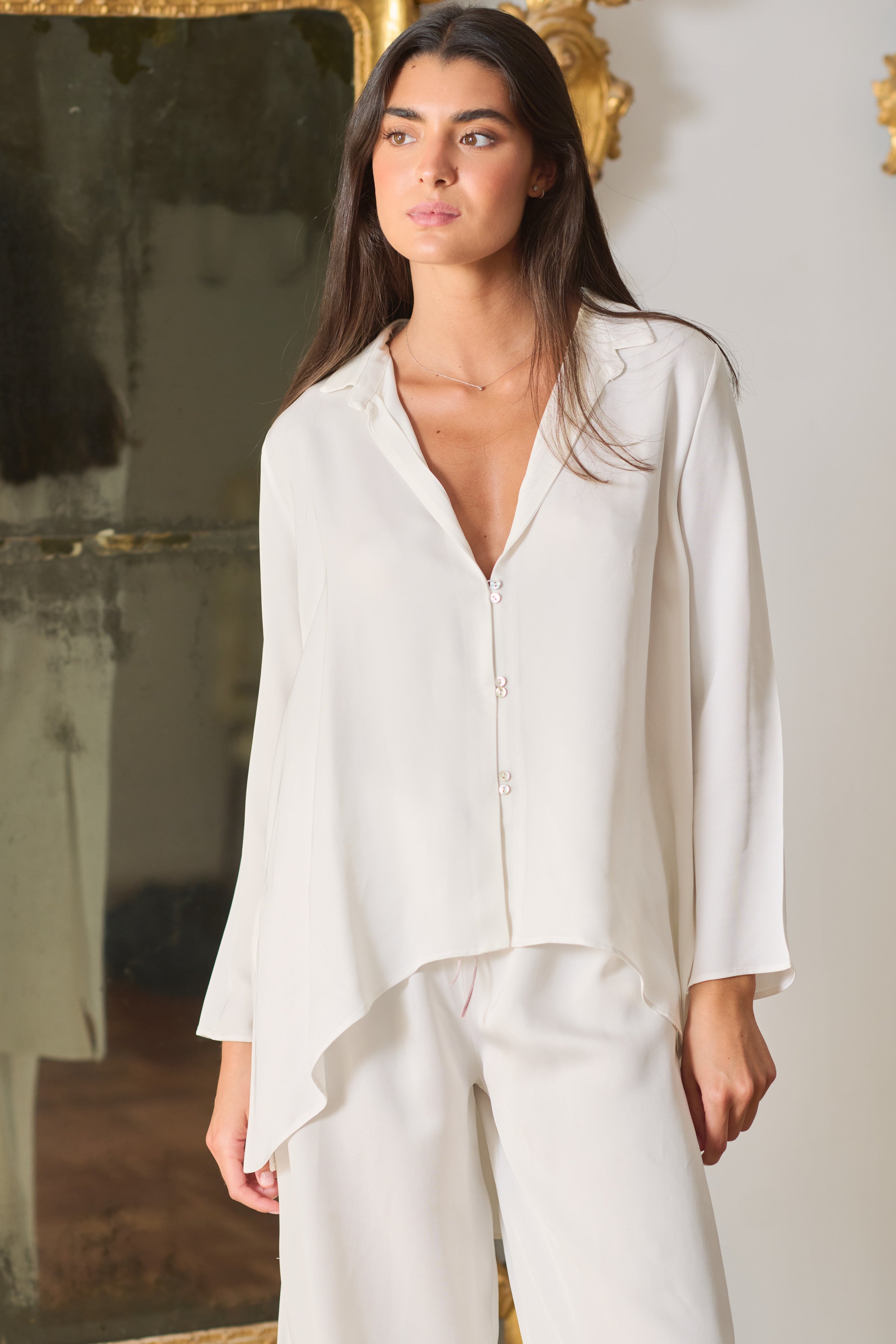 Camisa Charlotte Sharkskin Blanca