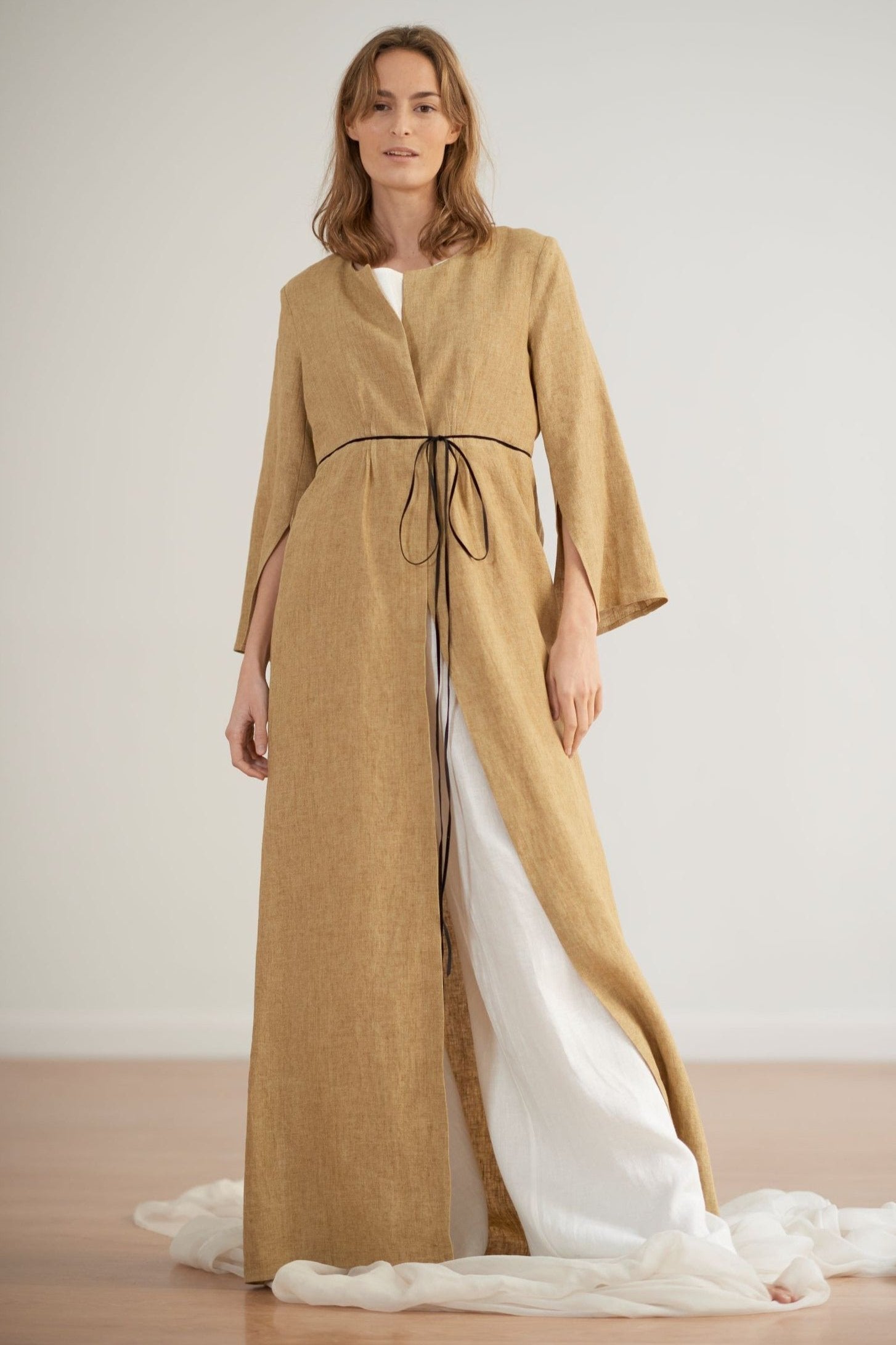 Pavlova Robe in Sand Linen