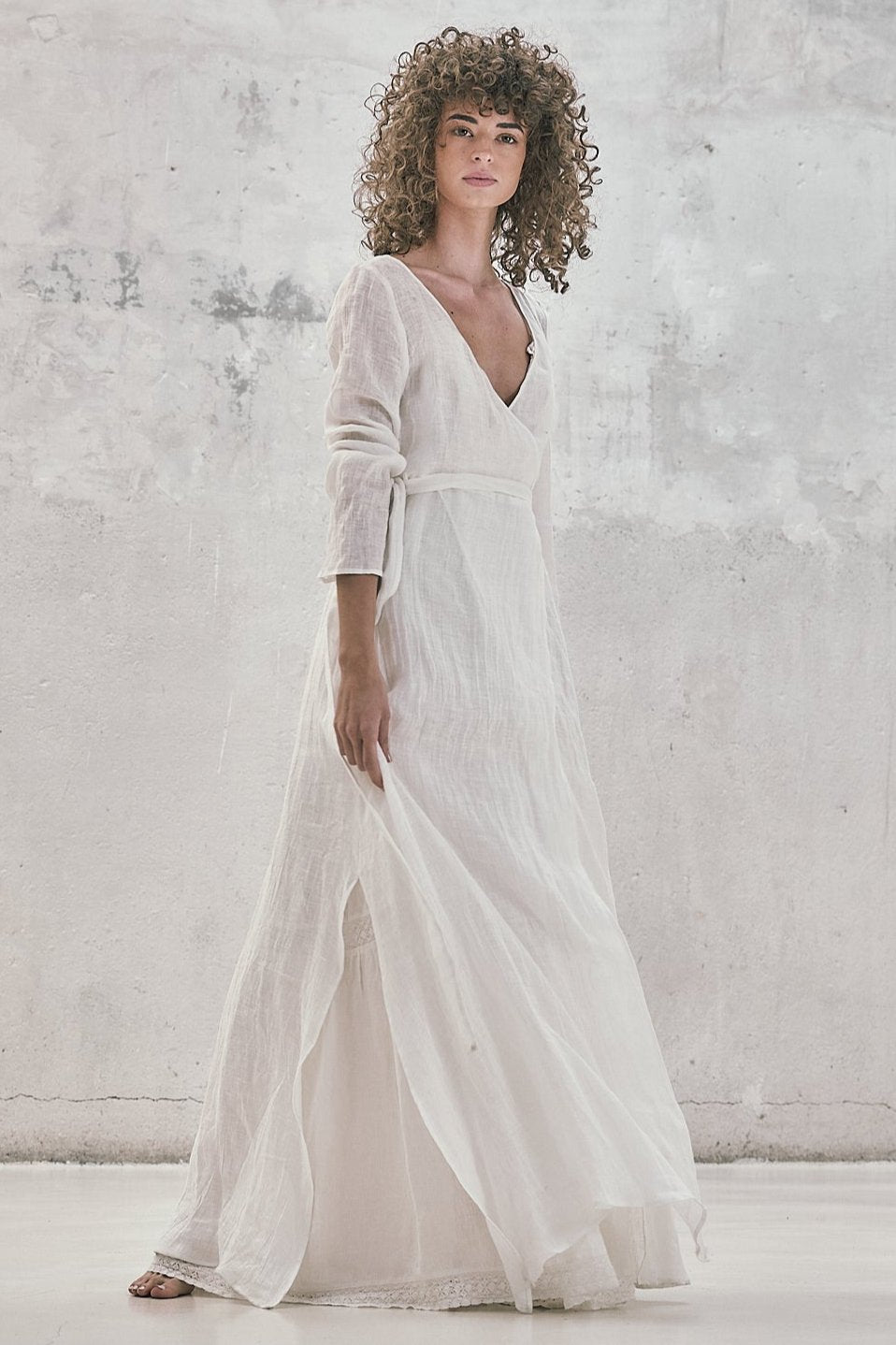 Charlotte Robe in Linen