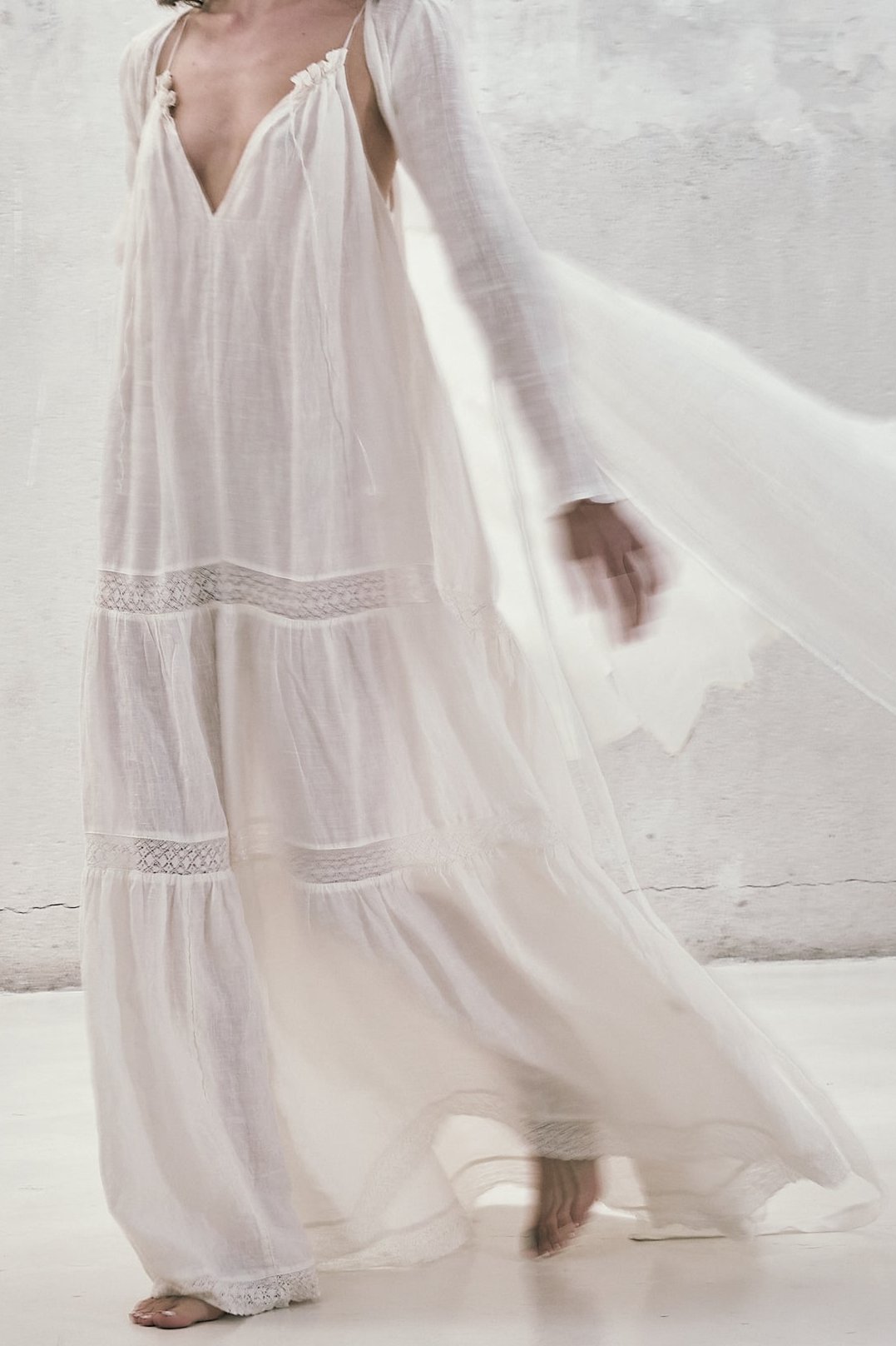 Charlotte Robe in Linen