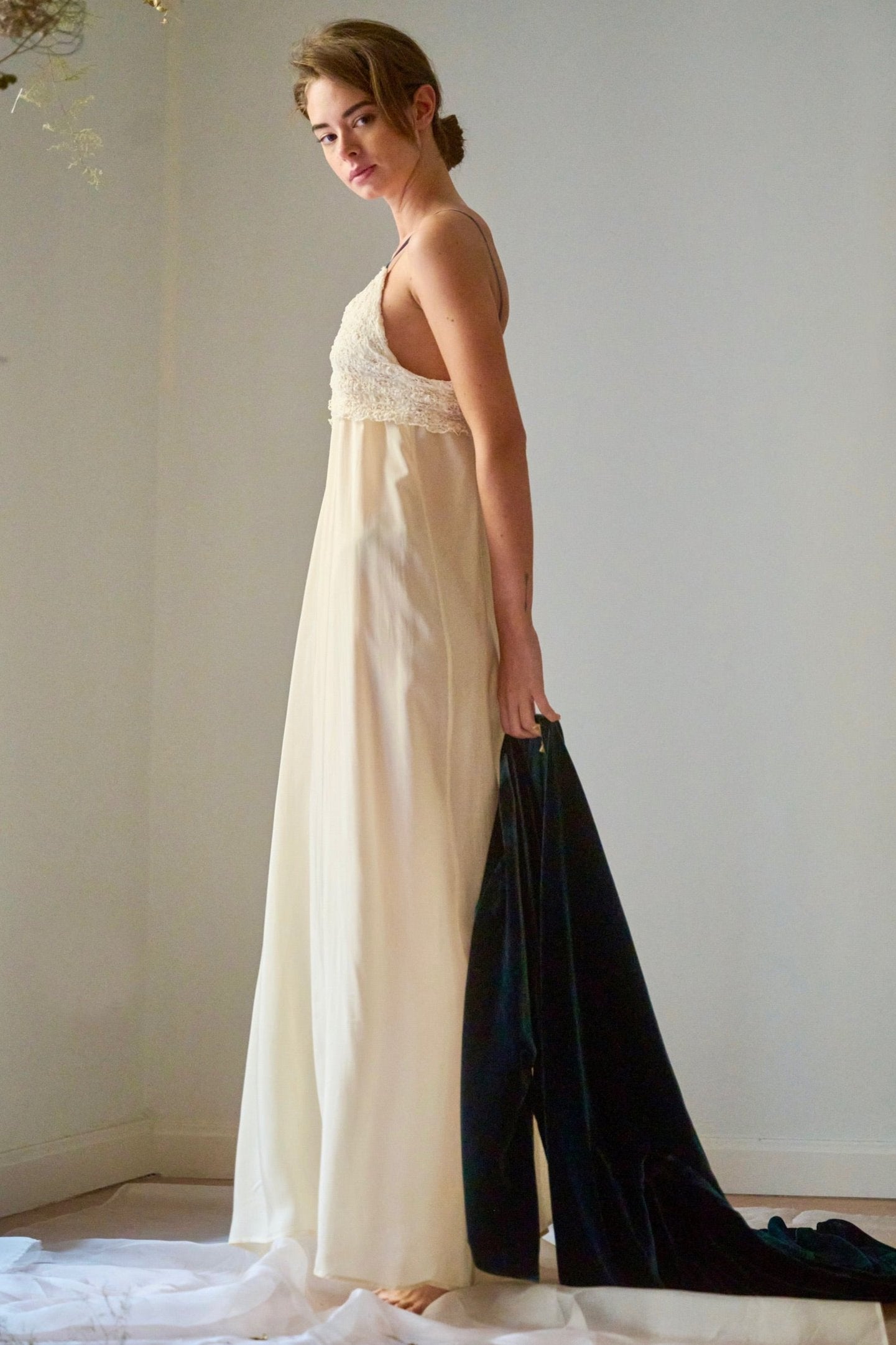 Liza nightgown