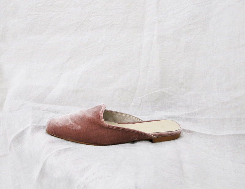 Slippers in Rose Velvet